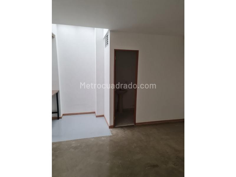 Edificio de Oficinas en Venta, Centro, Pereira - Más