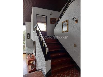 Casa de 3 alcobas en venta en El Triangulo, Manizales, 385 m² · foto 8 de 19