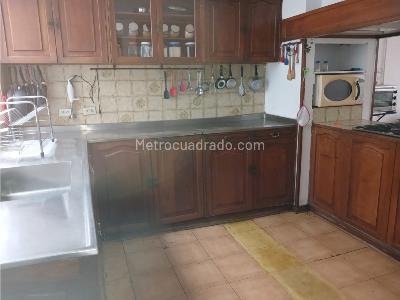 Casa de 3 alcobas en venta en El Triangulo, Manizales, 385 m² · foto 12 de 19