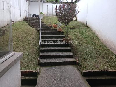 Casa de 3 alcobas en venta en El Triangulo, Manizales, 385 m² · foto 14 de 19