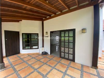 Casa en venta en Via Armenia, Pereira · foto 3 de 18