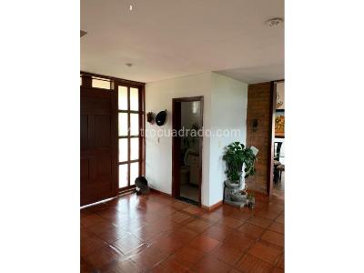 Casa de 4 alcobas en venta en Via Armenia, Pereira, 280 m² · foto 4 de 20