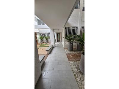 Apartamento en venta en La Francia, Manizales · foto 5 de 19