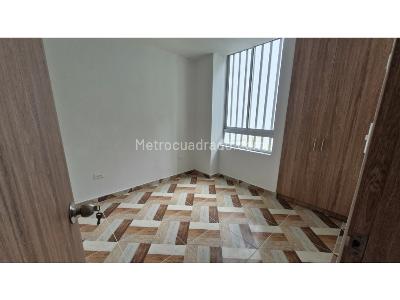 Apartamento en venta en La Francia, Manizales · foto 10 de 19