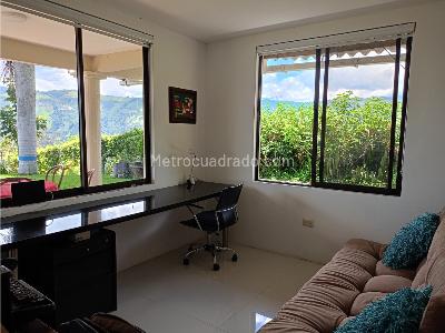 Casa de 4 alcobas en venta en Cuchilla Del Salado, Manizales, 225 m² · foto 7 de 20