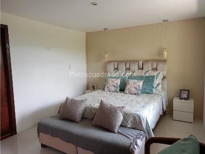 Casa de 4 alcobas en venta en Cuchilla Del Salado, Manizales, 225 m² · foto 12 de 20