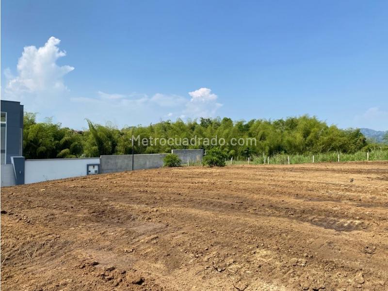 Lote en Venta, Cerritos, Pereira - Más