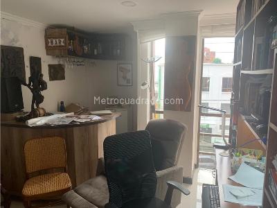 Apartamento de 5 alcobas en venta en La Estrella, Manizales, 192 m² · foto 4 de 14