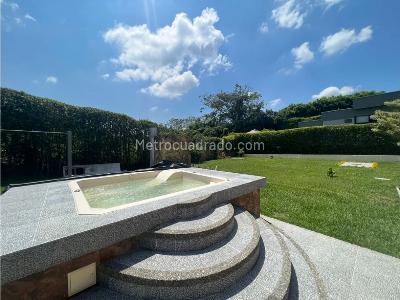 Casa en venta en Cerritos, Pereira · foto 3 de 19