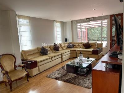 Casa de 5 alcobas en venta en La Balsa, Chía, 430 m² · foto 2 de 15