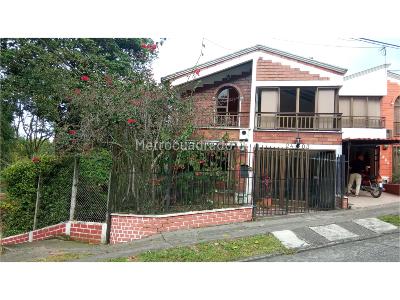 Casa de 3 alcobas en venta en El Poblado, Pereira, 161 m² · foto 7 de 20