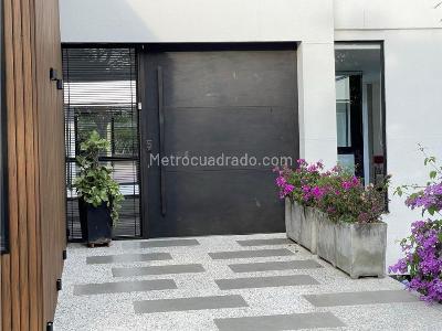 Casa de 5 alcobas en venta en Cerritos, Pereira, 700 m² · foto 8 de 20