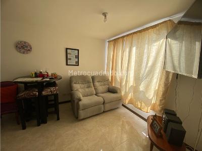 Apartamento de 2 alcobas en venta en San Luis, Pereira, 38 m² · foto 8 de 20