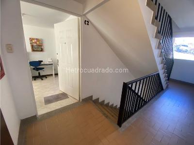 Apartamento de 2 alcobas en venta en San Luis, Pereira, 38 m² · foto 19 de 20