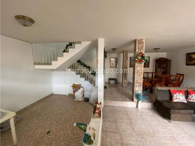 Casa en venta en Bavaria, Pereira · foto 3 de 20