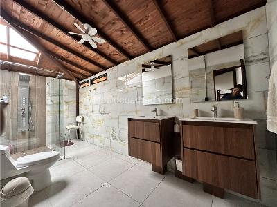 Casa de 3 alcobas en venta en Via Viterbo, Pereira, 240 m² · foto 6 de 11
