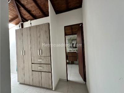 Casa de 3 alcobas en venta en Via Viterbo, Pereira, 240 m² · foto 10 de 11
