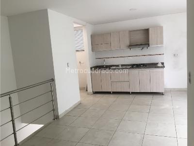 Casa en venta en 2500 Lotes, Pereira · foto 3 de 18