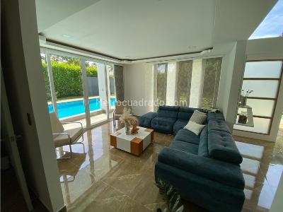 Casa en venta en Cerritos, Pereira · foto 2 de 18