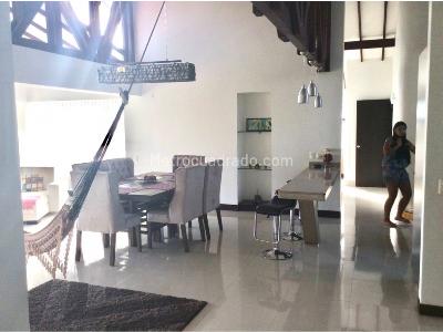 Casa en venta en Pueblito Cafetero, Pereira · foto 10 de 18