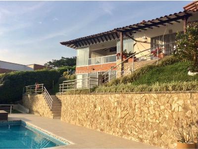 Casa en venta en Pueblito Cafetero, Pereira · foto 2 de 18