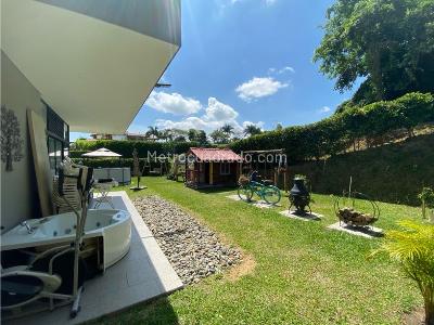 Casa de 4 alcobas en venta en Cerritos, Pereira, 400 m² · foto 3 de 18