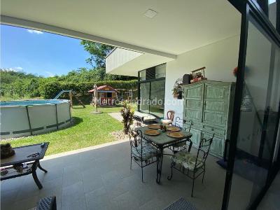 Casa de 4 alcobas en venta en Cerritos, Pereira, 400 m² · foto 5 de 18