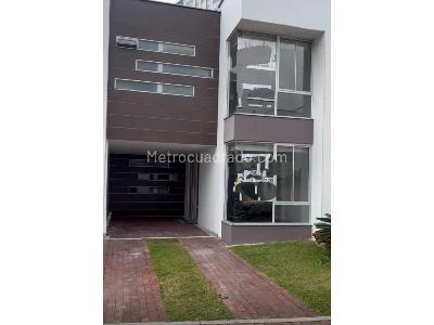Casa en venta en San Marcel, Manizales · foto 6 de 8