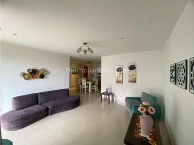 Apartamento en venta en Pinares, Pereira · foto 3 de 20