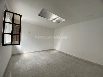 Casa de 5 alcobas en venta en Alamos, Pereira, 364 m² · foto 13 de 20