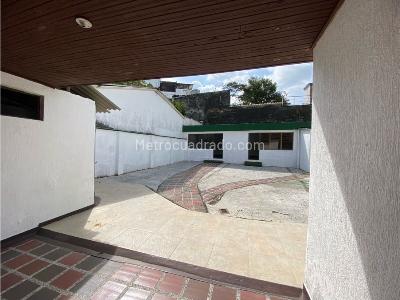 Casa de 5 alcobas en venta en Alamos, Pereira, 364 m² · foto 18 de 20