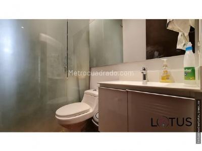 Apartamento de 3 alcobas en venta en El Refugio, Bogotá, 130 m² · foto 11 de 20