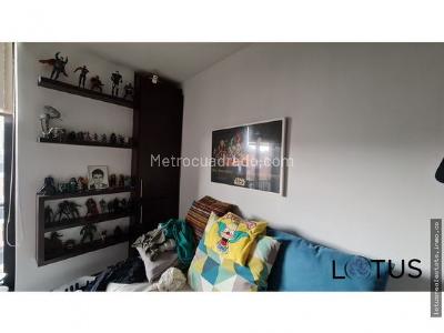 Apartamento de 3 alcobas en venta en El Refugio, Bogotá, 130 m² · foto 13 de 20