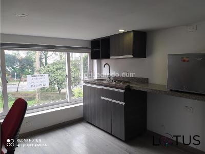 Casa de 5 alcobas en venta en Santa Teresita, Bogotá, 321 m² · foto 5 de 20