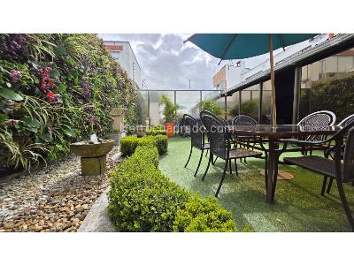 Casa en venta en Niza, Bogotá · foto 2 de 20