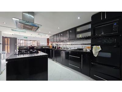 Casa en venta en Niza, Bogotá · foto 3 de 20