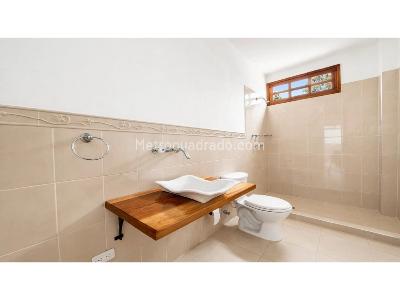 Casa de 5 alcobas en venta en El Hormiguero, Cali, 550 m² · foto 18 de 20