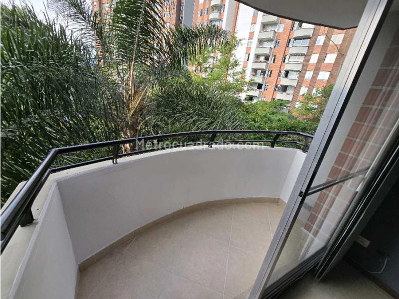 Beautiful 3BR Apartment in Loma Del Indio - 3