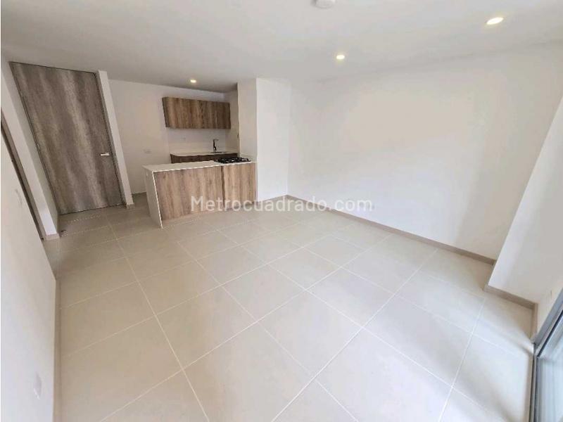 Spectacular 2BR Apartment in Bosques del Río - 2