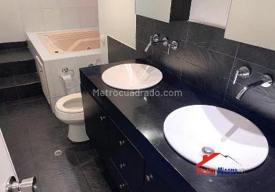 Apartamento de 4 alcobas en venta en Los Rosales Emaus, Bogotá, 120 m² · foto 6 de 15
