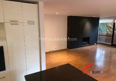 Apartamento de 4 alcobas en venta en Los Rosales Emaus, Bogotá, 120 m² · foto 2 de 15