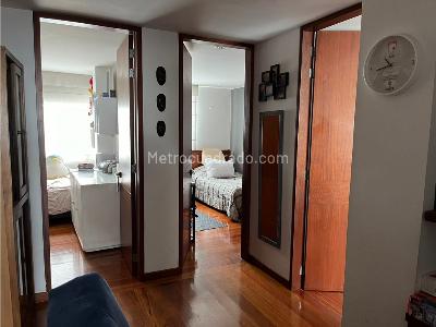 Apartamento de 4 alcobas en venta en Chico, Bogotá, 131 m² · foto 8 de 17