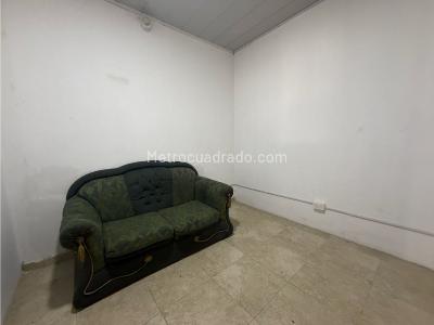 Casa de 5 alcobas en venta en Los Alcazares, Bogotá, 300 m² · foto 7 de 8