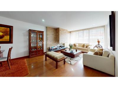 Apartamento de 3 alcobas en venta en Bella Suiza, Bogotá, 132 m² · foto 2 de 12