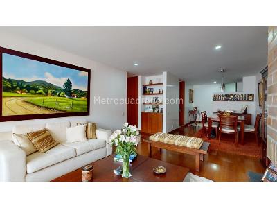 Apartamento de 3 alcobas en venta en Bella Suiza, Bogotá, 132 m² · foto 3 de 12