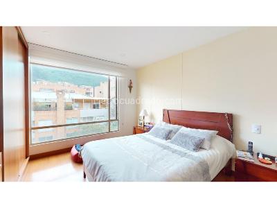 Apartamento de 3 alcobas en venta en Bella Suiza, Bogotá, 132 m² · foto 6 de 12