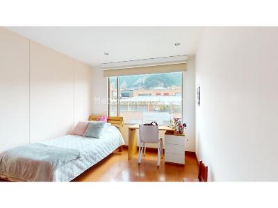 Apartamento de 3 alcobas en venta en Bella Suiza, Bogotá, 132 m² · foto 8 de 12