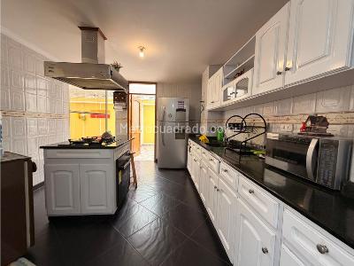 Casa de 3 alcobas en venta en La Virginia, Chía, 272 m² · foto 8 de 20