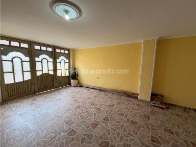 Casa de 3 alcobas en venta en La Virginia, Chía, 272 m² · foto 9 de 20