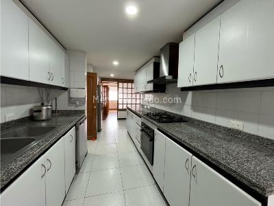 Apartamento en venta en Santa Barbara, Bogotá · foto 7 de 18